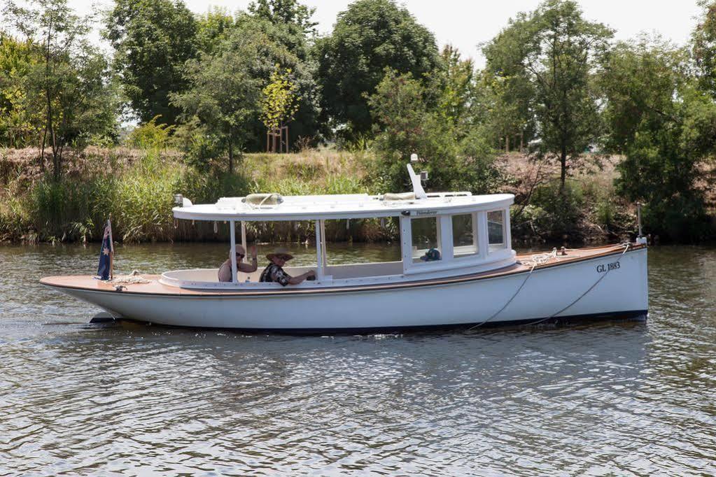Nrma Bairnsdale Riverside Holiday Park Ngoại thất bức ảnh