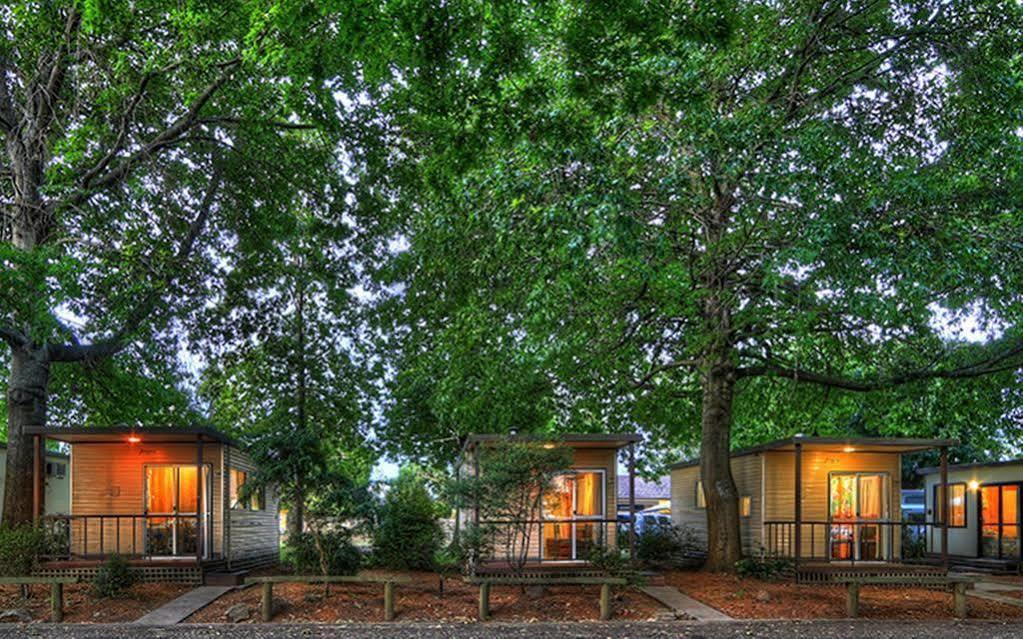 Nrma Bairnsdale Riverside Holiday Park Ngoại thất bức ảnh