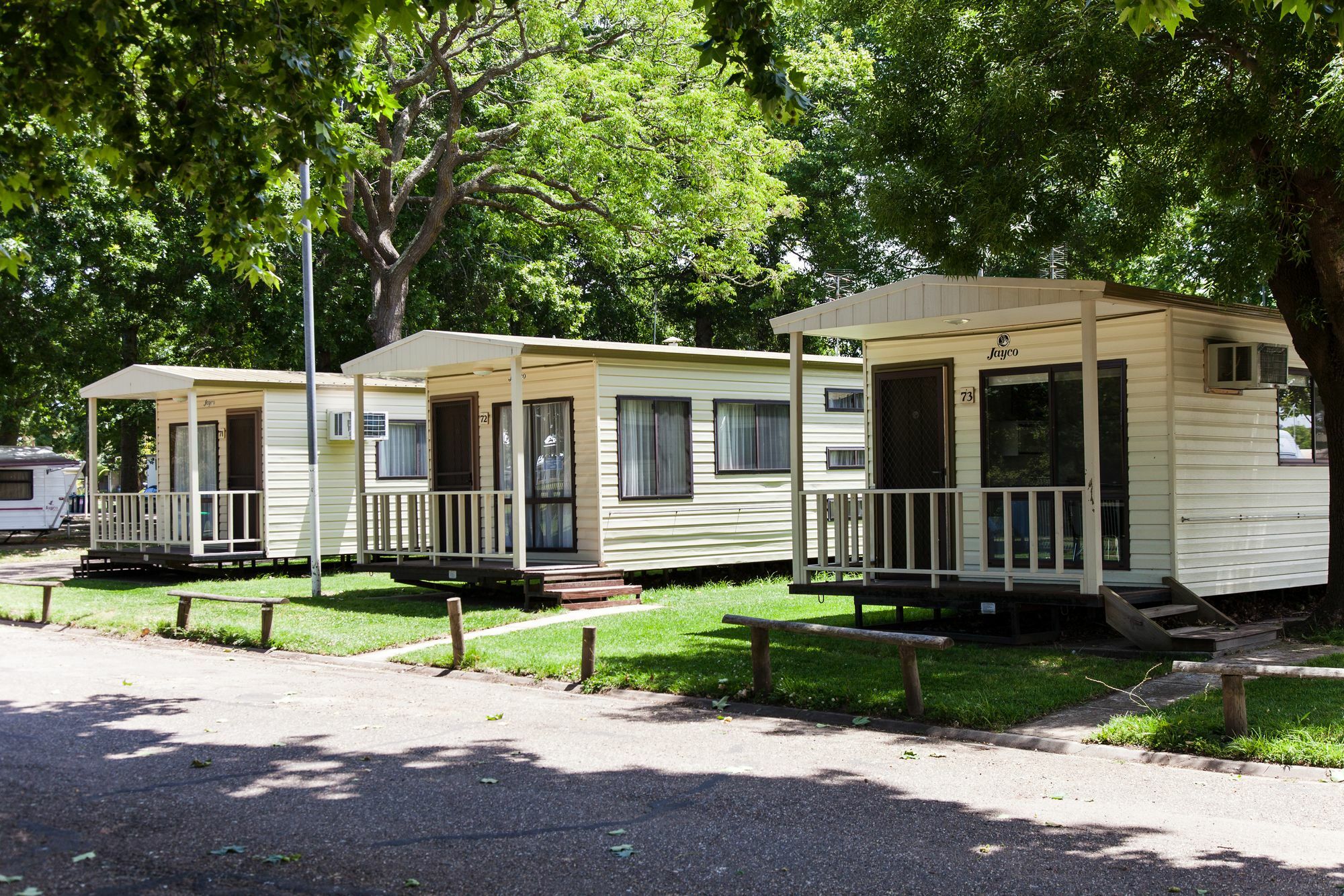 Nrma Bairnsdale Riverside Holiday Park Ngoại thất bức ảnh